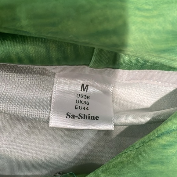 Green Grinch Face Hoodie Sweatshirt - Picture 3 of 7